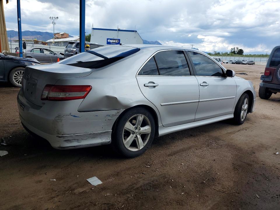 Photo 3 from auction – 2010 TOYOTA CAMRY with VIN 4T1BF3EK5AU088228