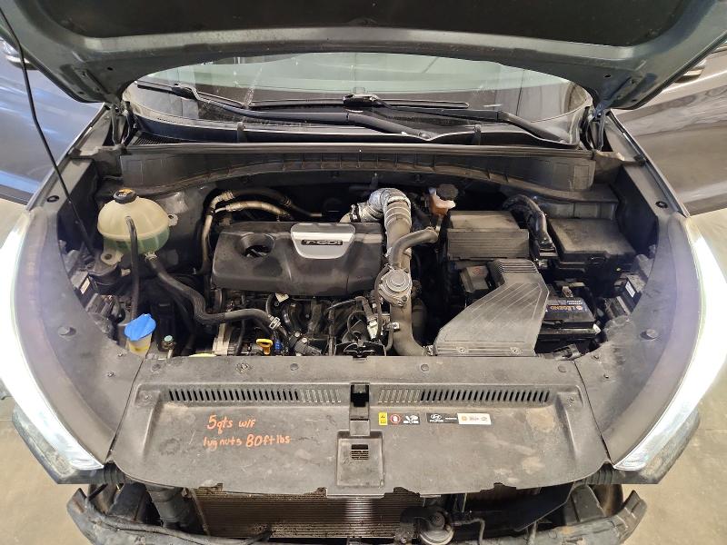 Photo 12 from auction – 2016 HYUNDAI TUCSON with VIN KM8J3CA24GU220687