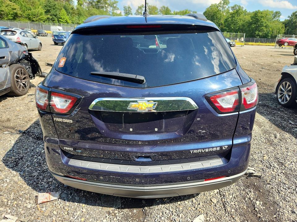 Photo 6 from auction – 2015 CHEVROLET TRAVERSE with VIN 1GNKVGKD4FJ321634