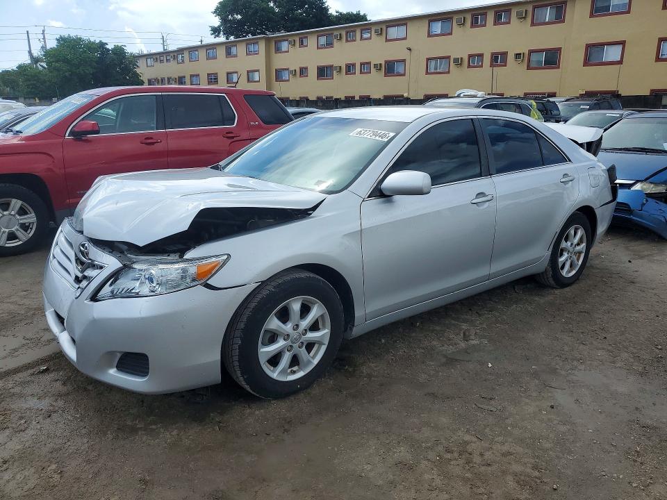 TOYOTA CAMRY 2011 with VIN 4T1BF3EK4BU720458 - Photo from auction