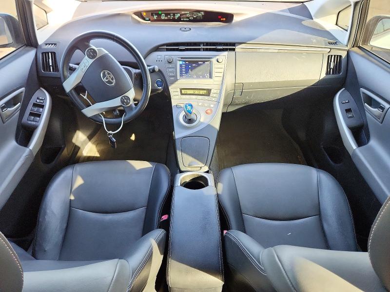 Photo 8 from auction – 2013 TOYOTA PRIUS with VIN JTDKN3DU3D1677570