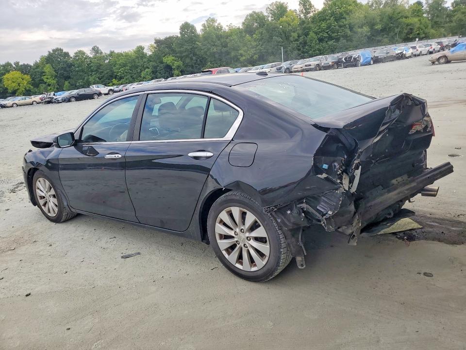 Photo 2 from auction – 2014 HONDA ACCORD with VIN 1HGCR2F82EA145460