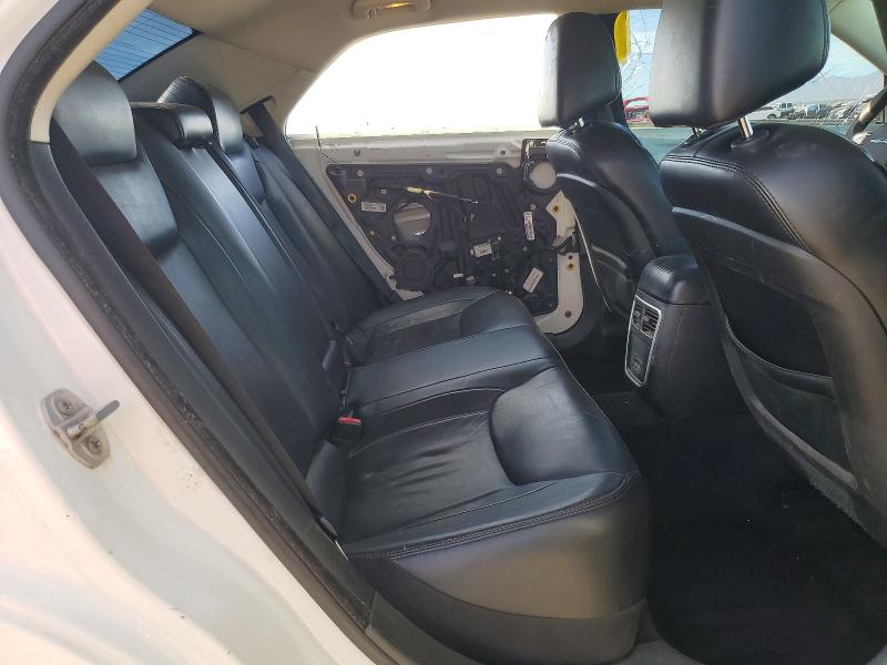 Photo 10 from auction – 2015 CHRYSLER 300 with VIN 2C3CCAAG9FH814193