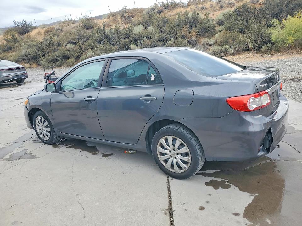 Zdjęcie 2 z aukcji – 2012 TOYOTA COROLLA z VIN 2T1BU4EE6CC806704