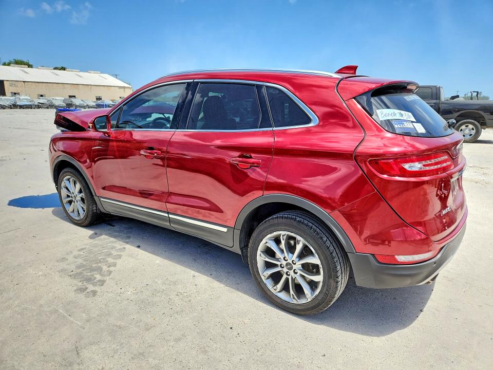 Photo 2 from auction – 2019 LINCOLN MKC with VIN 5LMCJ2C94KUL18711