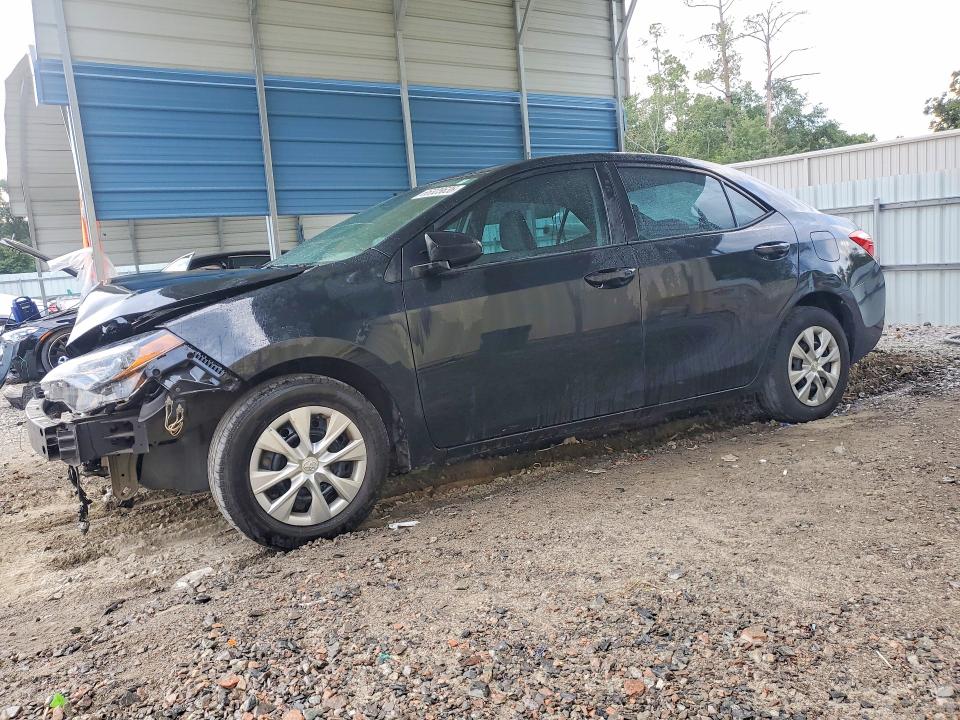 TOYOTA COROLLA 2018 с VIN 5YFBURHE2JP823327 - Фото с аукциона