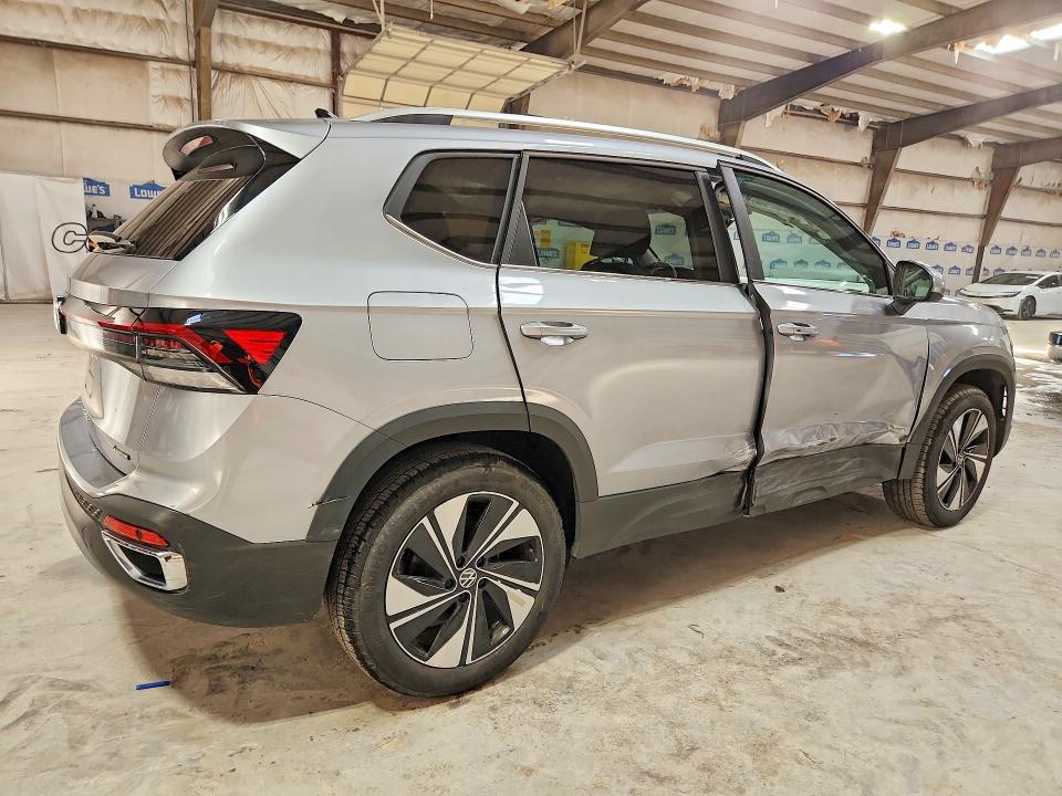 Photo 3 from auction – 2026 VOLKSWAGEN TAOS with VIN 3VVUC7B29TM023179