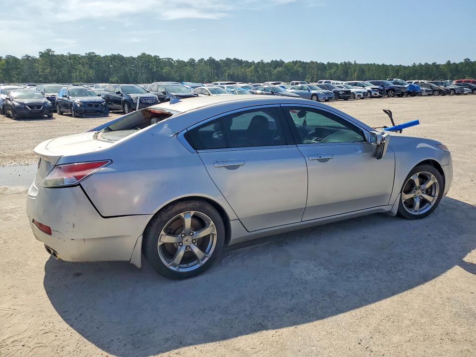 Photo 3 from auction – 2010 ACURA TL with VIN 19UUA9F51AA003346