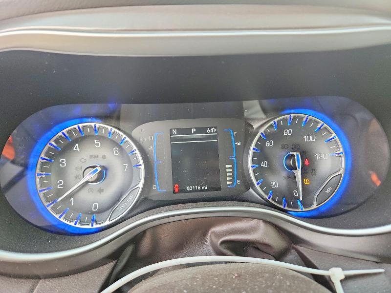 Photo 9 from auction – 2018 CHRYSLER PACIFICA with VIN 2C4RC1BGXJR136447