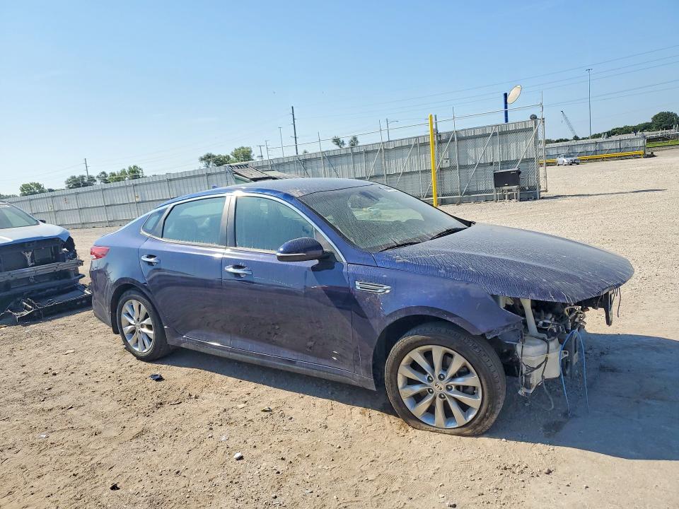 Photo 4 from auction – 2019 KIA OPTIMA with VIN 5XXGT4L30KG315028