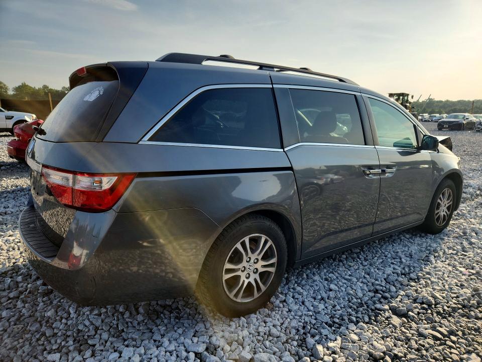 Photo 3 from auction – 2011 HONDA ODYSSEY with VIN 5FNRL5H66BB001937