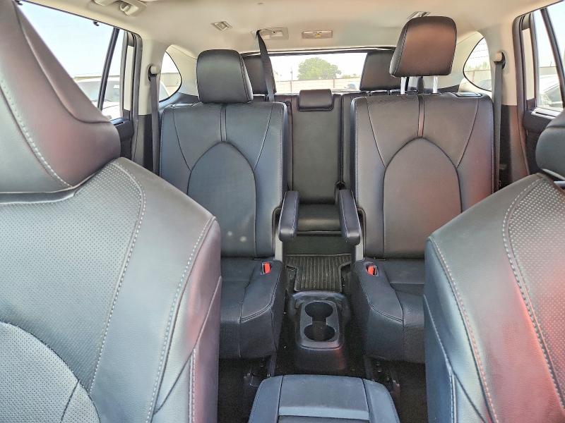 Photo 10 from auction – 2020 TOYOTA HIGHLANDER with VIN 5TDDZRBH5LS004836