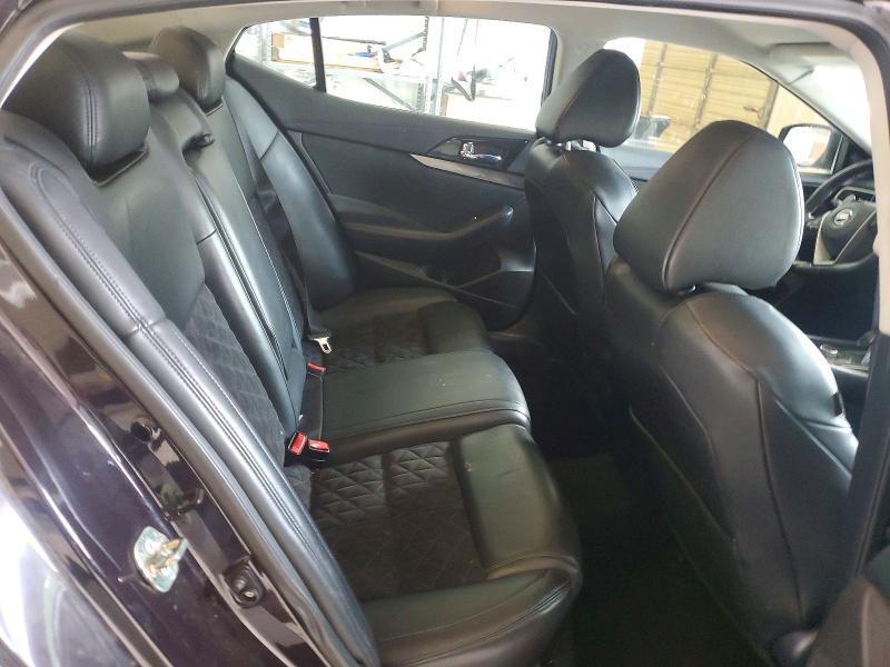 Photo 10 from auction – 2016 NISSAN MAXIMA with VIN 1N4AA6AP0GC425331