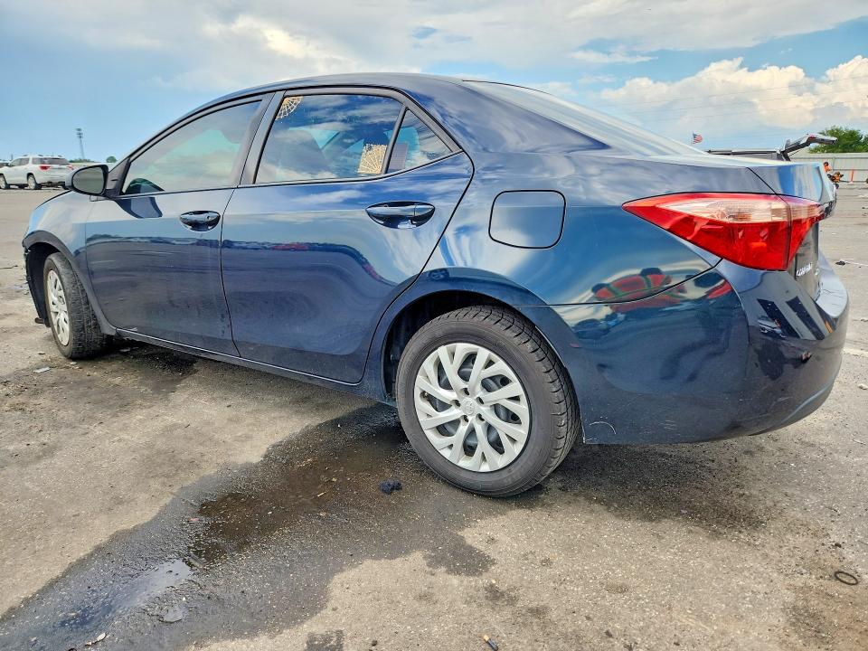 Foto 2 de la subasta – 2018 TOYOTA COROLLA con VIN 5YFBURHE0JP840949