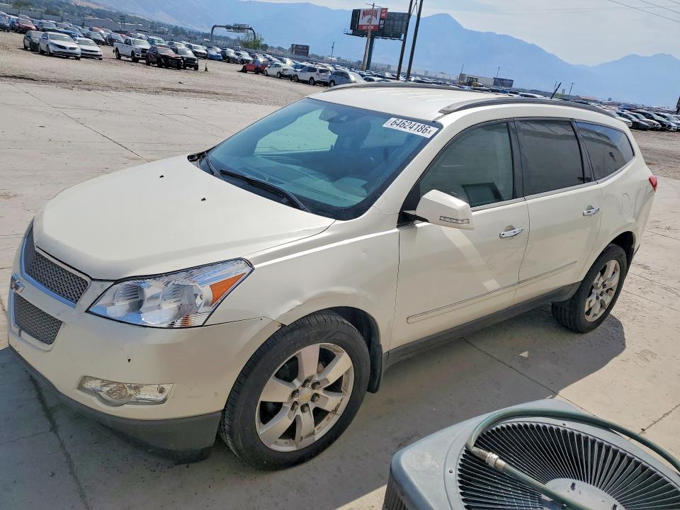 CHEVROLET TRAVERSE 2012 with VIN 1GNKVLED7CJ350612 - Photo from auction