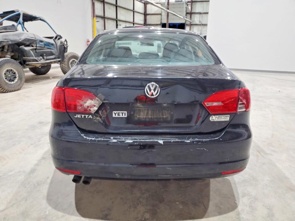 Photo 6 from auction – 2012 VOLKSWAGEN JETTA with VIN 3VW2K7AJ1CM356460