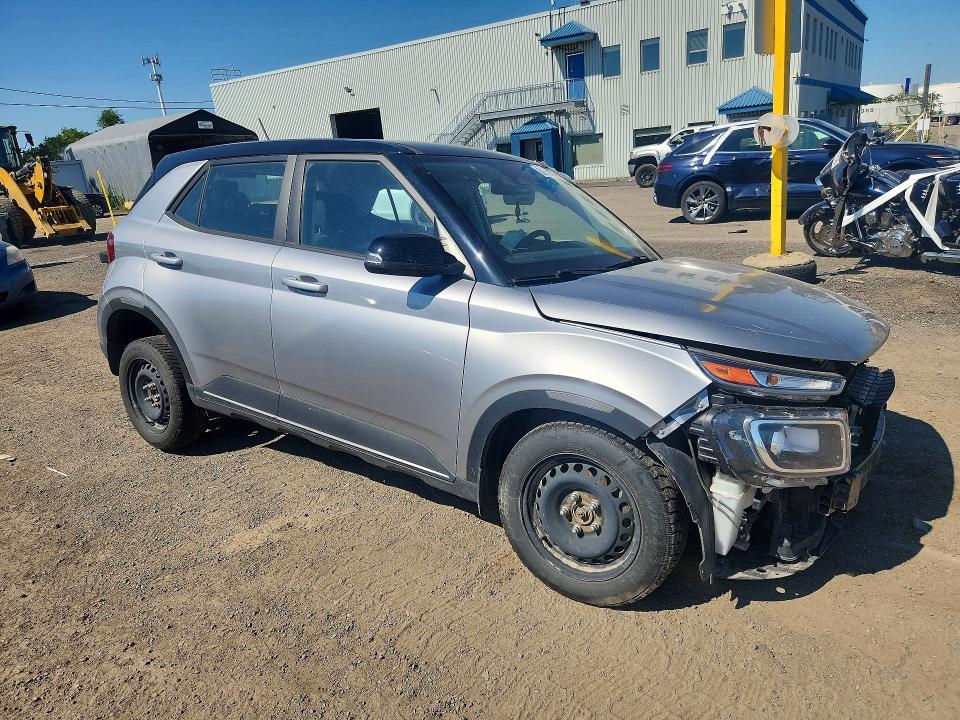 Photo 4 from auction – 2023 HYUNDAI VENUE with VIN KMHRB8A3XPU242317