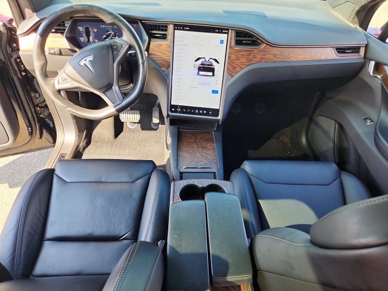 Foto 8 de la subasta – 2019 TESLA MODEL X con VIN 5YJXCDE25KF187778