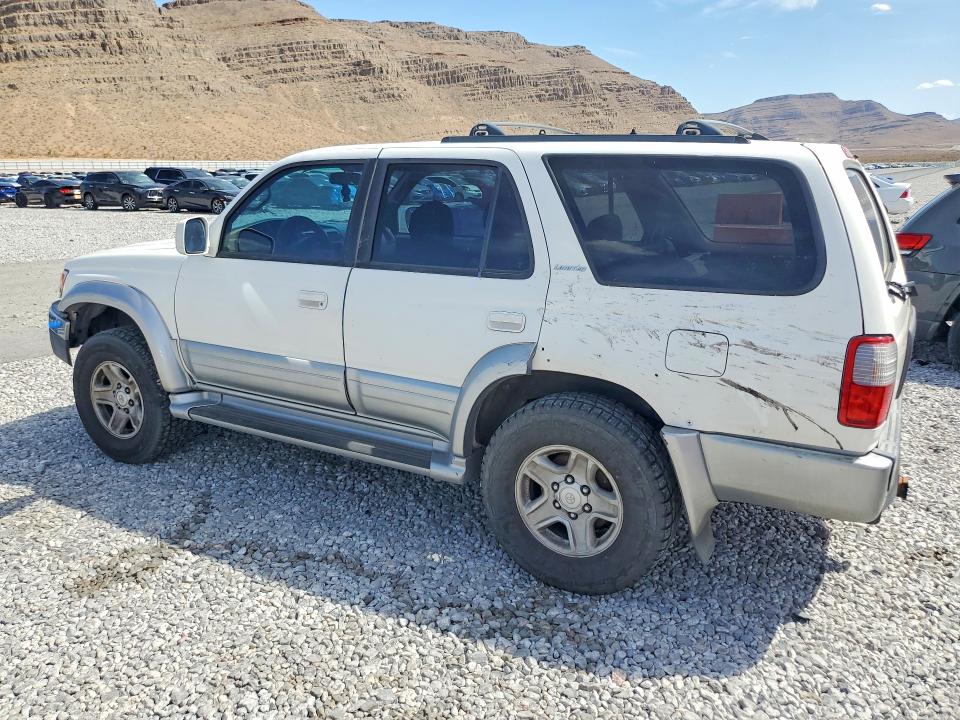 Photo 2 from auction – 2000 TOYOTA 4RUNNER with VIN JT3GN87R6Y0136409