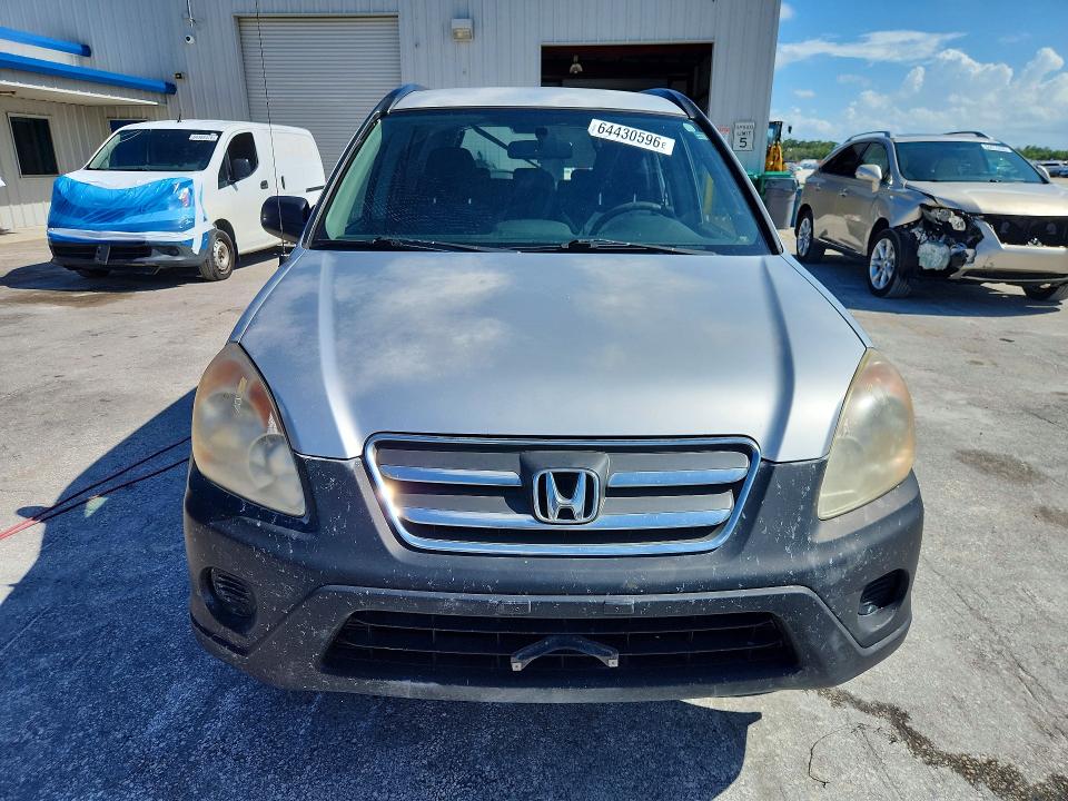Photo 5 from auction – 2005 HONDA CR-V with VIN JHLRD68525C006633