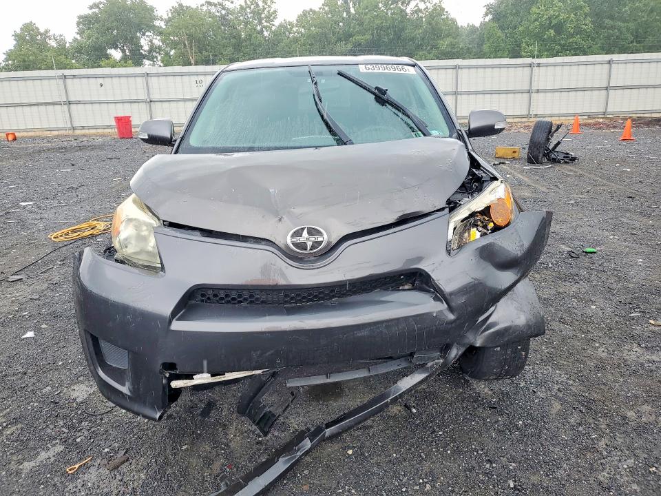 Photo 5 from auction – 2011 SCION XD with VIN JTKKU4B48B1013198