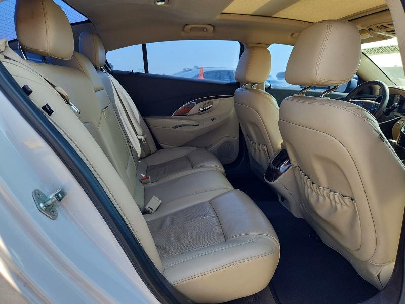 Photo 10 from auction – 2015 BUICK LACROSSE with VIN 1G4GE5G33FF232302