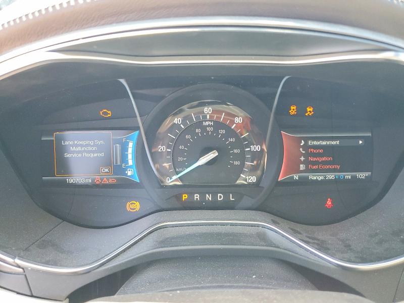Photo 9 from auction – 2018 FORD FUSION with VIN 3FA6P0SU2JR110416