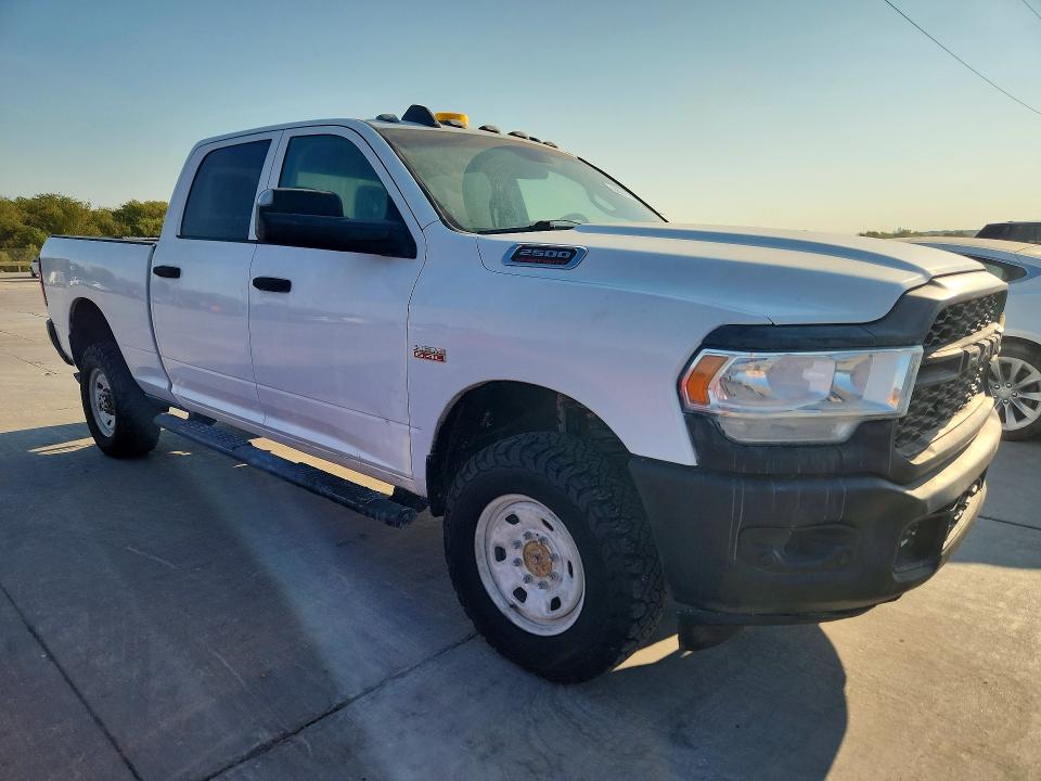 Photo 4 from auction – 2020 RAM 2500 with VIN 3C6UR5CJ7LG236743