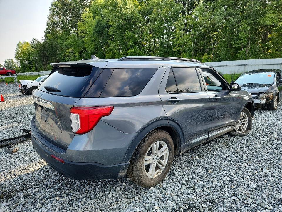 Photo 3 from auction – 2023 FORD EXPLORER with VIN 1FMSK7DH0PGB65183