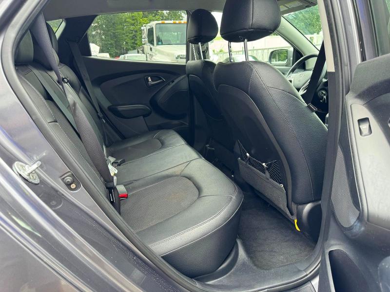 Photo 8 from auction – 2015 HYUNDAI TUCSON with VIN KM8JTCAF7FU960512