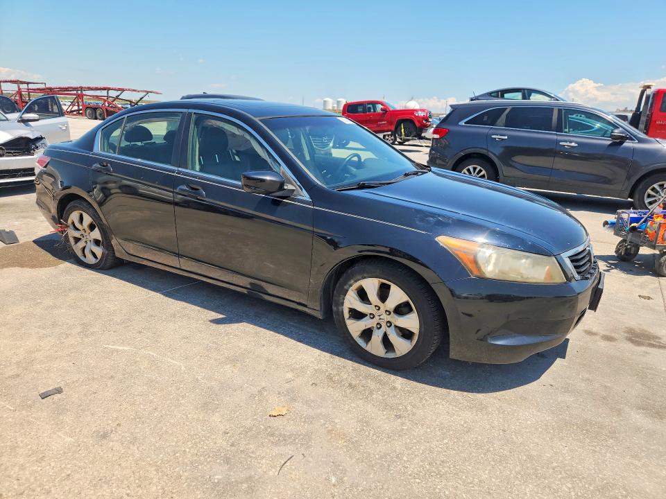 Photo 4 from auction – 2008 HONDA ACCORD with VIN JHMCP26888C048551