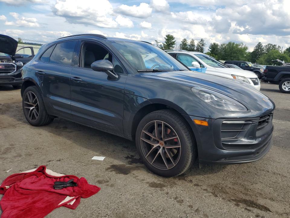 Photo 4 from auction – 2025 PORSCHE MACAN with VIN WP1AA2A57SLB03150