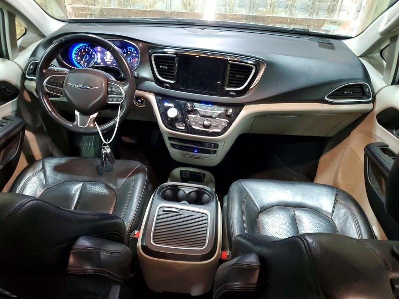 Photo 8 from auction – 2020 CHRYSLER PACIFICA with VIN 2C4RC1EG4LR126320
