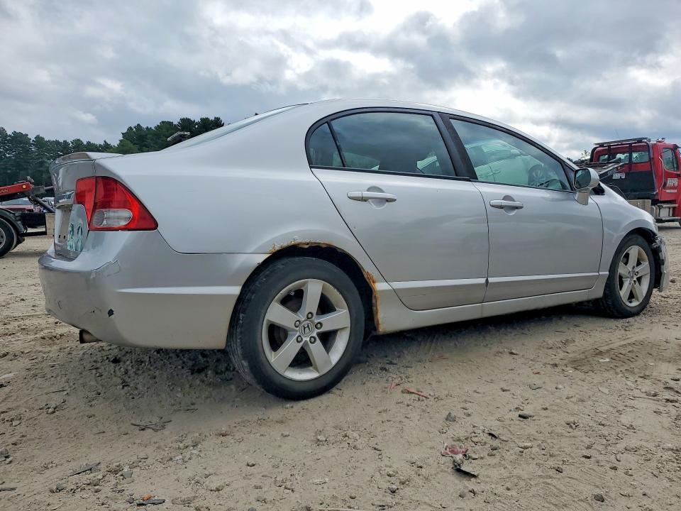 Photo 3 from auction – 2010 HONDA CIVIC with VIN 2HGFA1F62AH307029