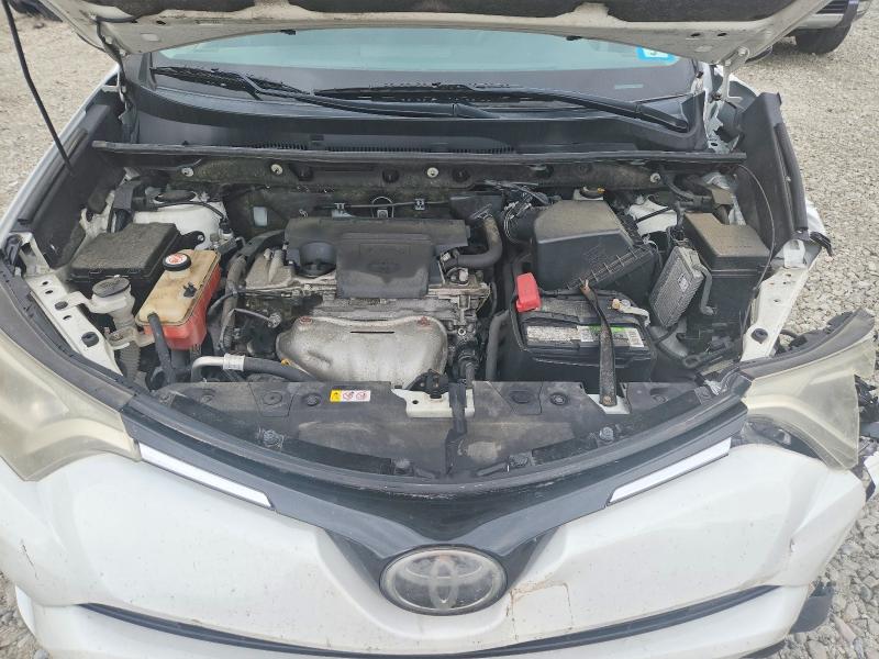 Photo 12 from auction – 2018 TOYOTA RAV4 with VIN JTMBFREV6JJ228547