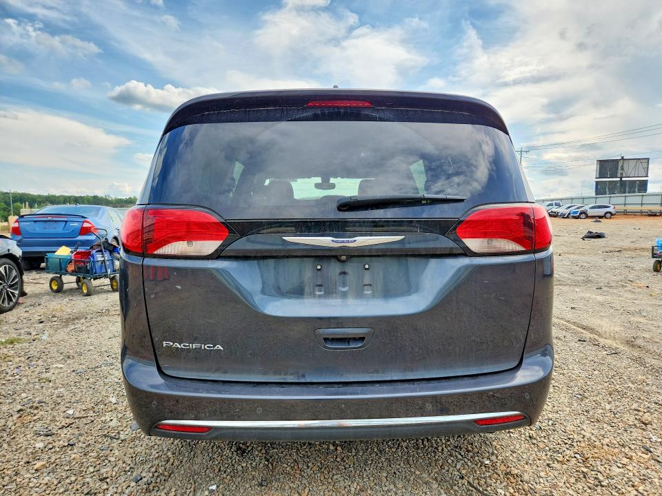 Photo 6 from auction – 2020 CHRYSLER PACIFICA with VIN 2C4RC1BG7LR283800