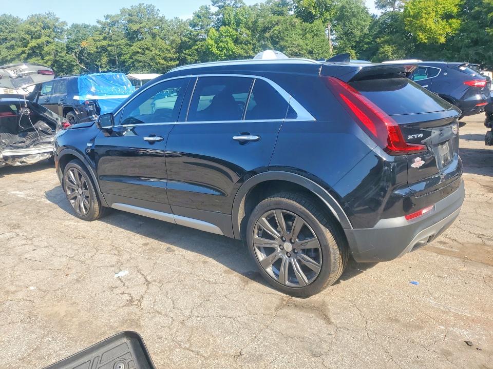 Photo 2 from auction – 2020 CADILLAC XT4 with VIN 1GYFZCR48LF095183