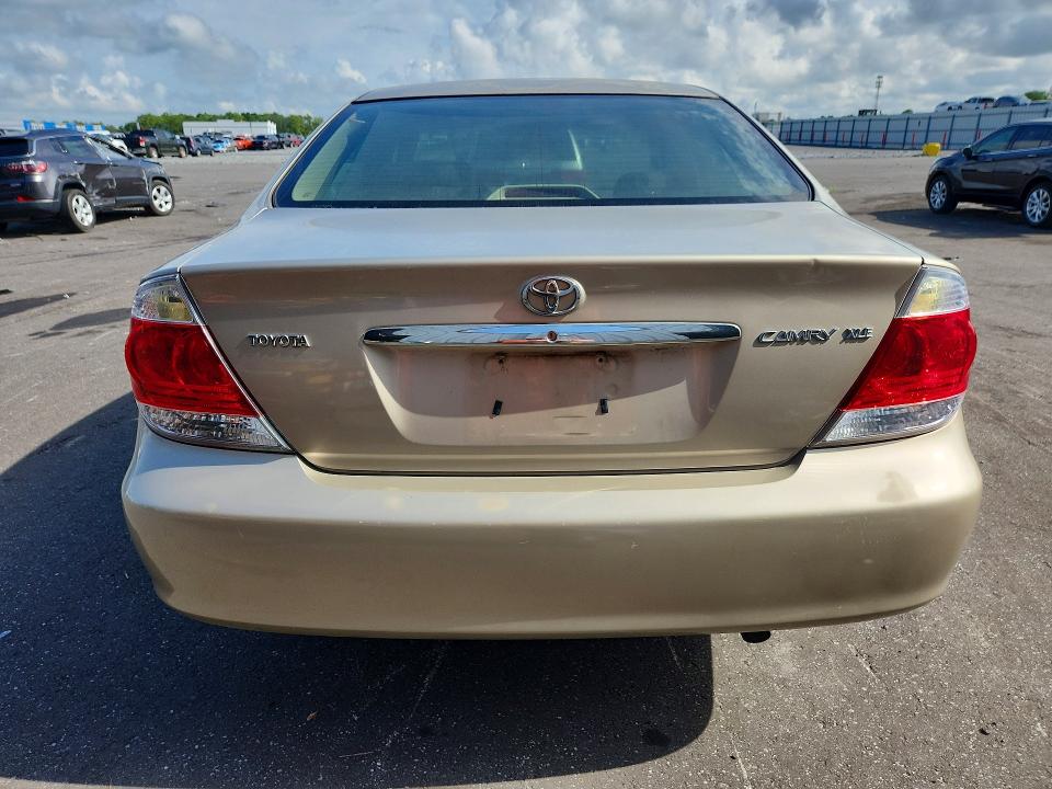 Photo 6 from auction – 2005 TOYOTA CAMRY with VIN 4T1BE32K45U947578