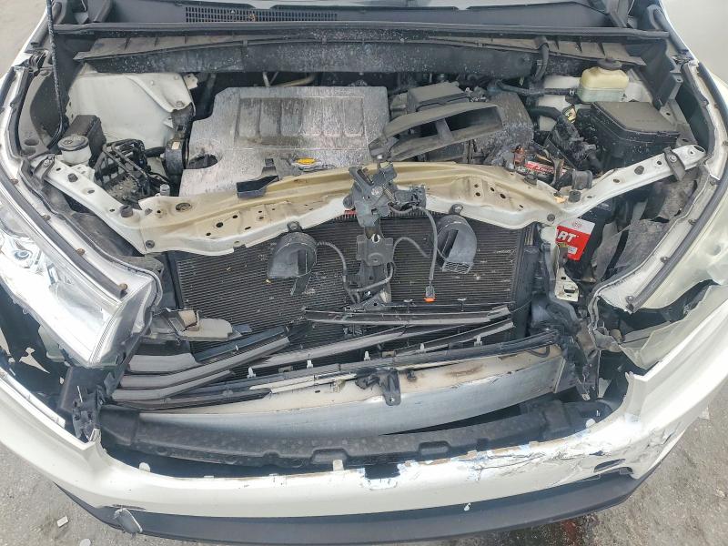 Photo 12 from auction – 2015 TOYOTA HIGHLANDER with VIN 5TDKKRFH6FS045096