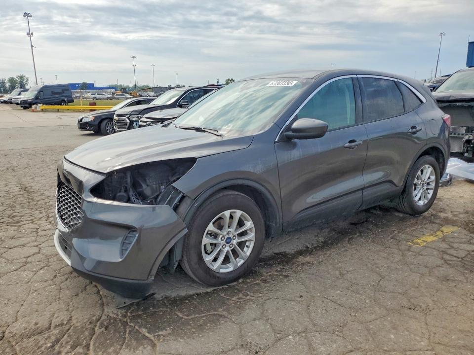 FORD ESCAPE 2020 with VIN 1FMCU0G66LUC33367 - Photo from auction