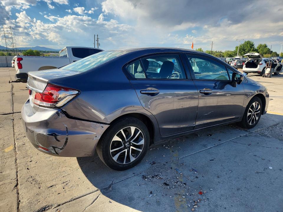 Photo 3 from auction – 2014 HONDA CIVIC with VIN 2HGFB2F88EH555716