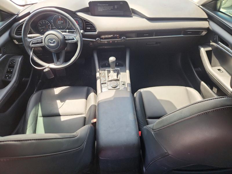 Photo 8 from auction – 2021 MAZDA 3 with VIN JM1BPABL5M1318956
