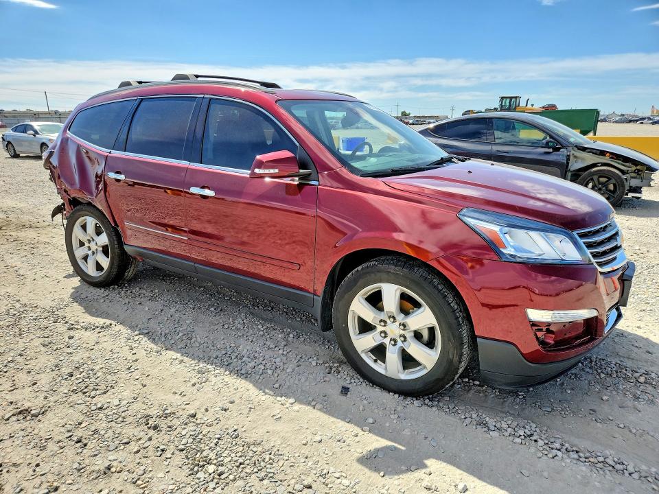 Photo 4 from auction – 2016 CHEVROLET TRAVERSE with VIN 1GNKVJKD1GJ313277