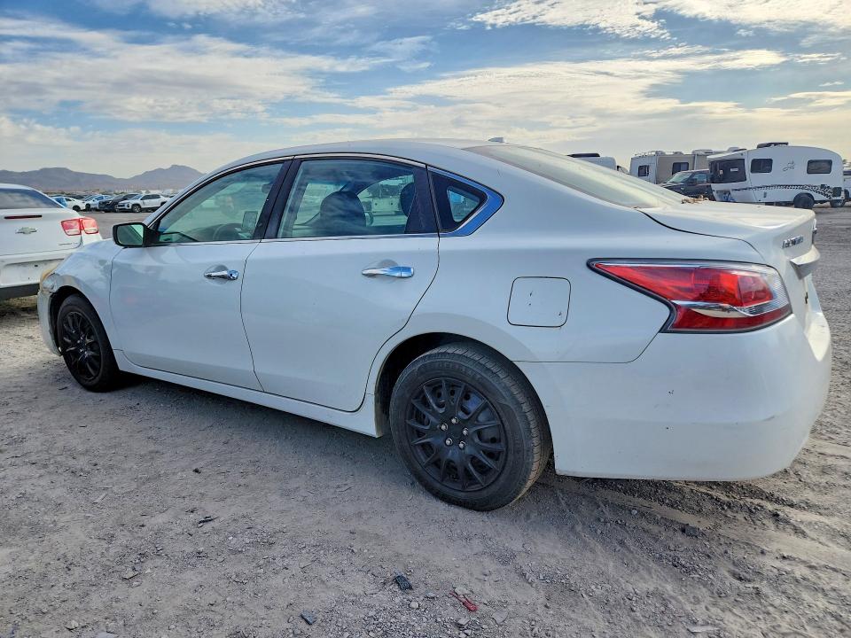 Photo 2 from auction – 2015 NISSAN ALTIMA with VIN 1N4AL3AP0FN894835