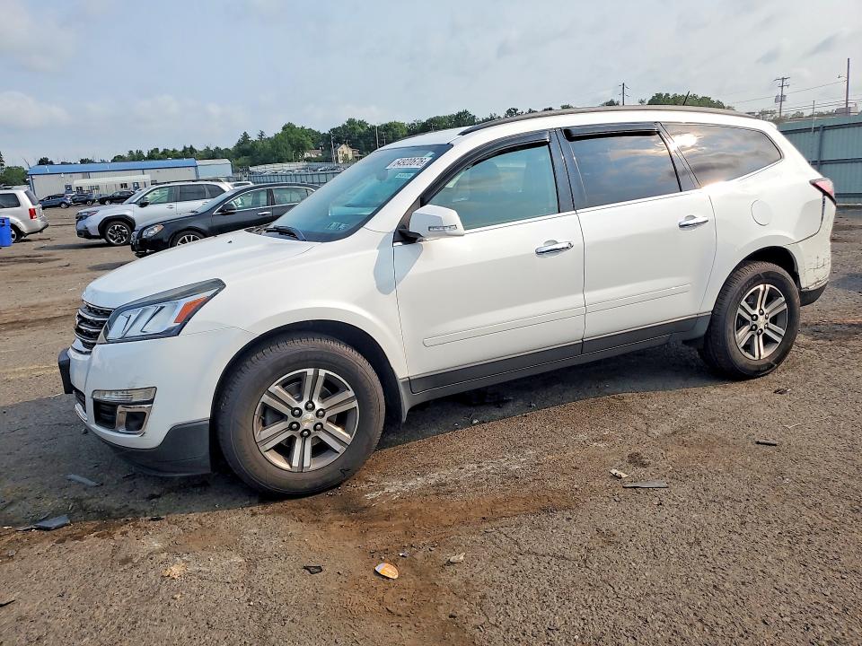 CHEVROLET TRAVERSE 2016 with VIN 1GNKVGKD8GJ342651 - Photo from auction
