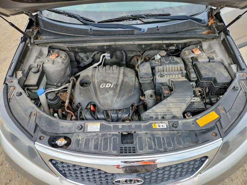 Photo 12 from auction – 2013 KIA SORENTO with VIN 5XYKT4A69DG382040