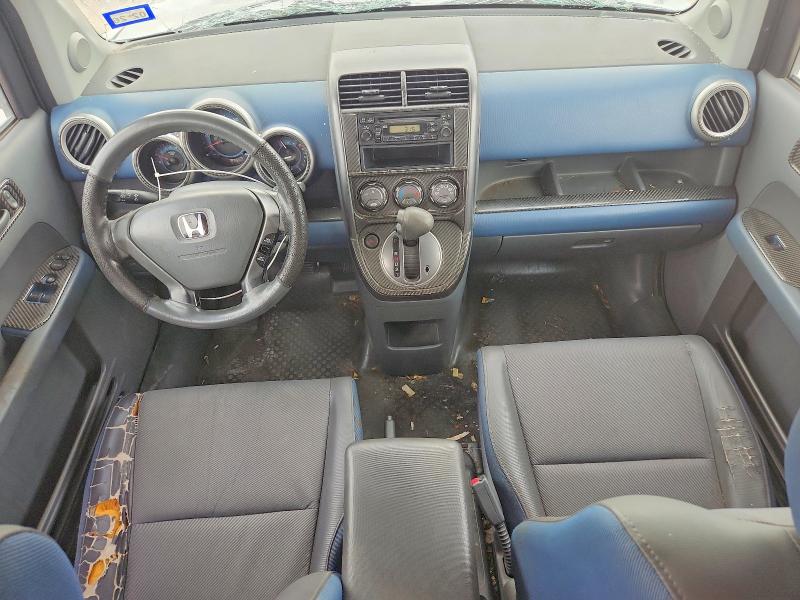 Photo 8 from auction – 2005 HONDA ELEMENT with VIN 5J6YH18305L004260