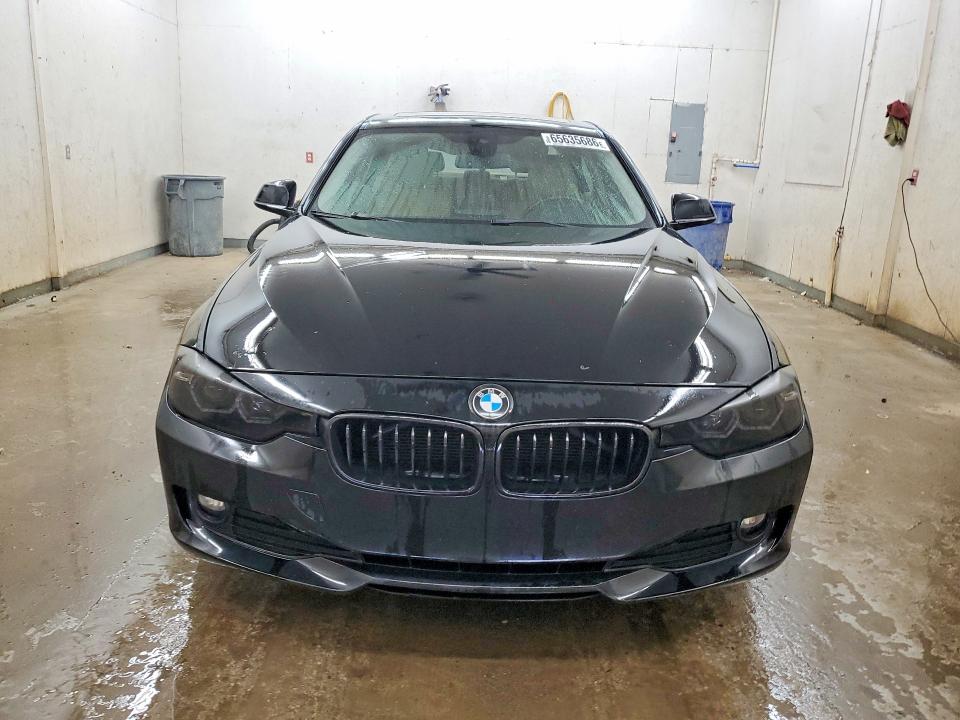 Photo 5 from auction – 2014 BMW 320 with VIN WBA3B1G56ENS78343