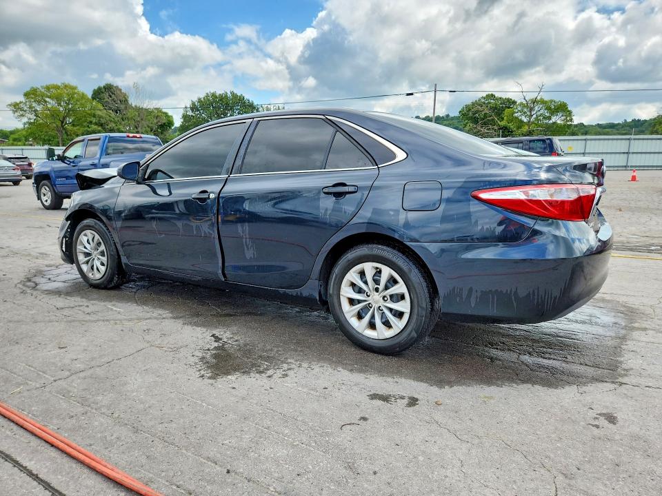 Photo 2 from auction – 2015 TOYOTA CAMRY with VIN 4T4BF1FK7FR503324