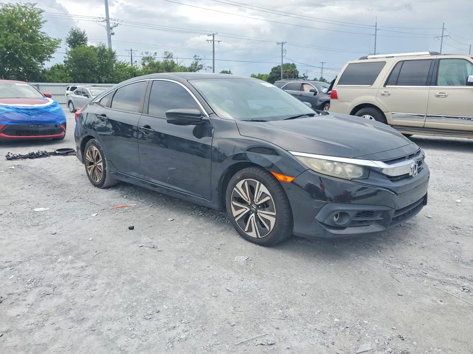 Photo 4 from auction – 2016 HONDA CIVIC with VIN 19XFC1F7XGE032483